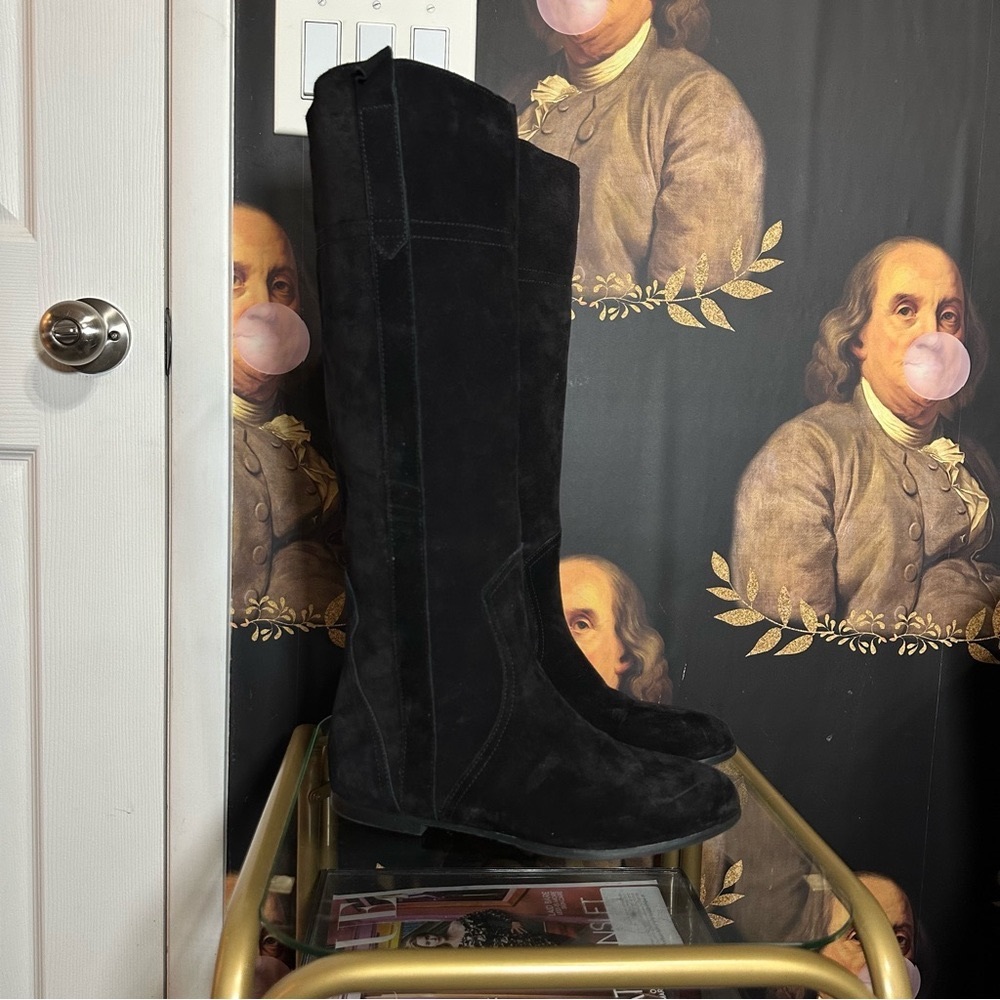 Boemos Flat black knee high boots size 8